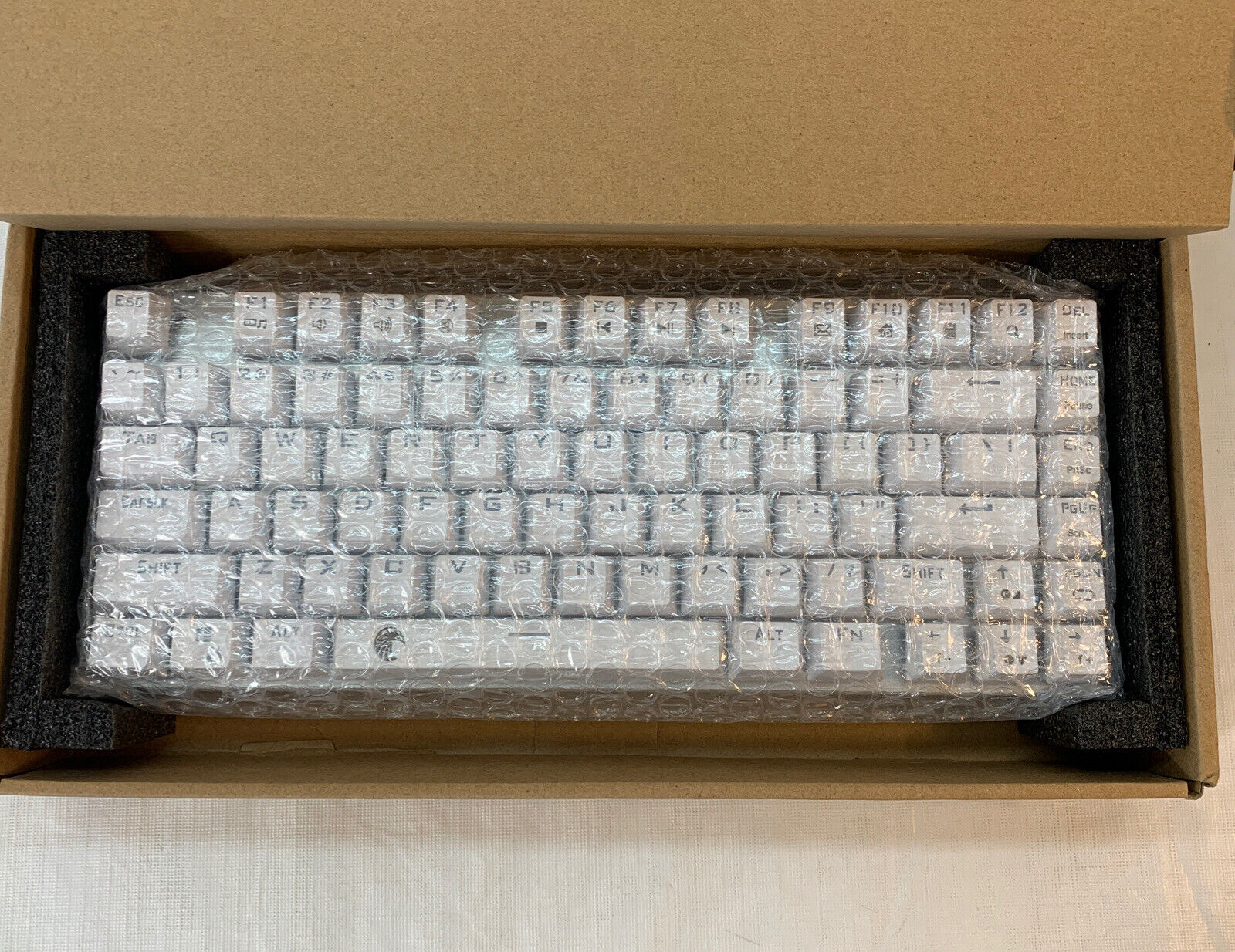 HUO JI E-Yooso Super Scholar Z-88 White 81 Keys RGB Mechanical Gaming Keyboard