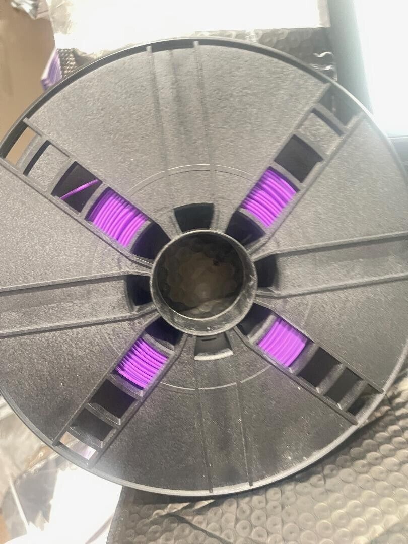 MakerBot True Purple Filament Large Spool 1 LBS MP05778(B2)