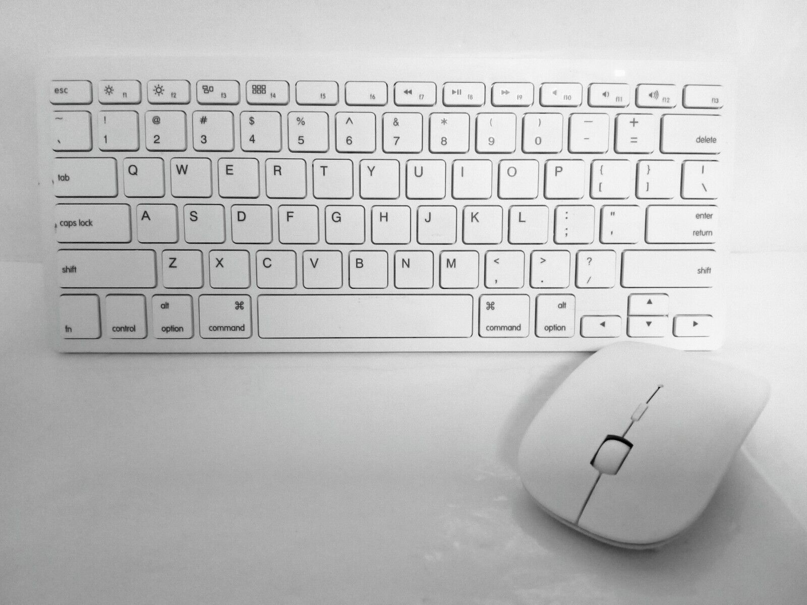 Mason West Slim Wireless Keyboard & Mouse Combo - White for PC/Mac/Windows