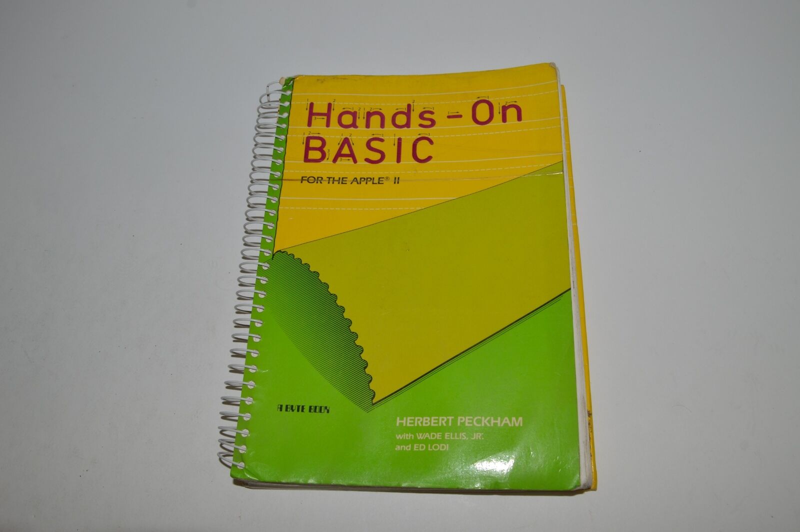 *TC* HANDS-ON BASIC FOR THE APPLE II BY HERBERT PECKHAM 1983 (BOOK951)