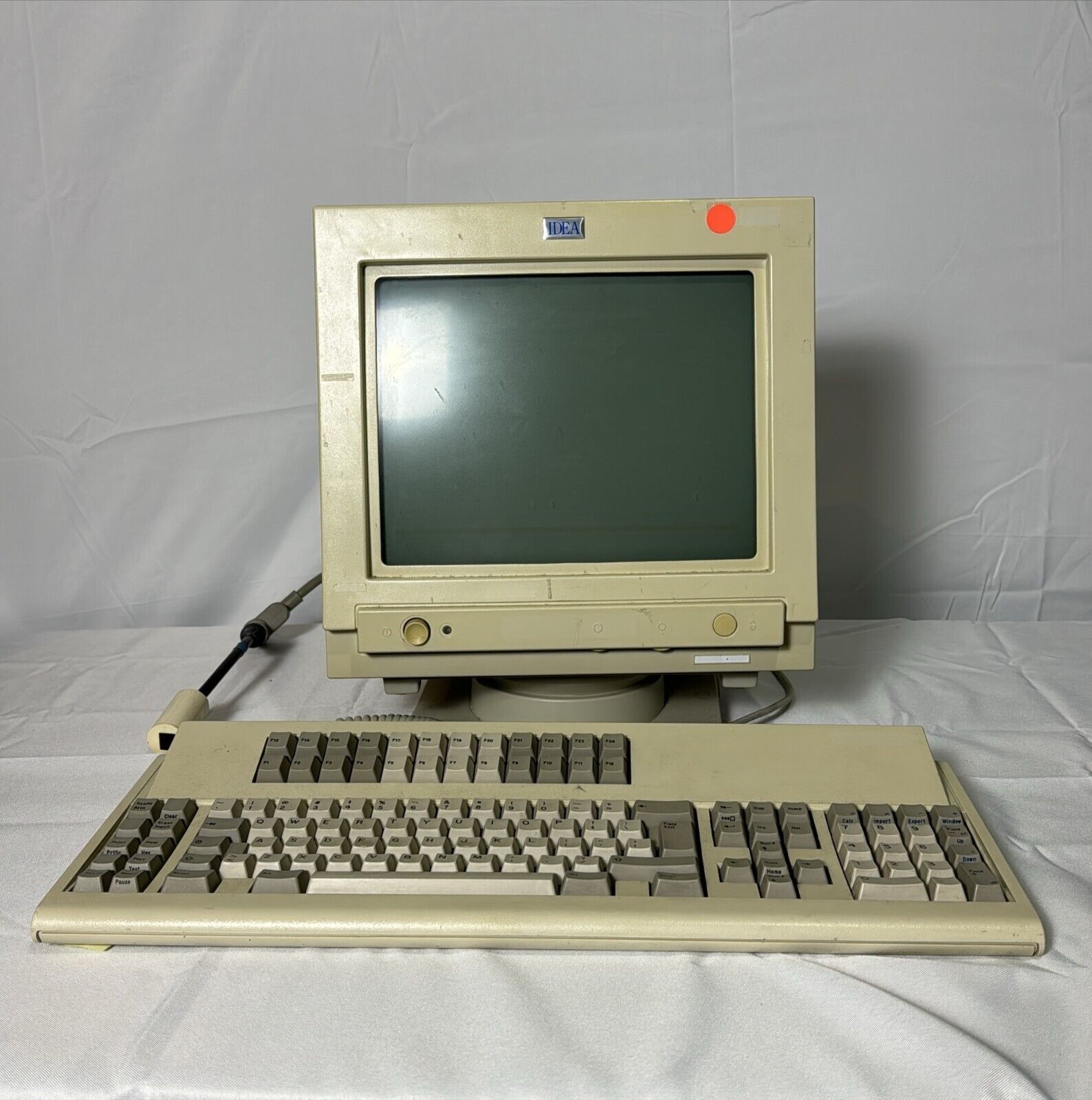Vintage IBM Monitor B22211-008
