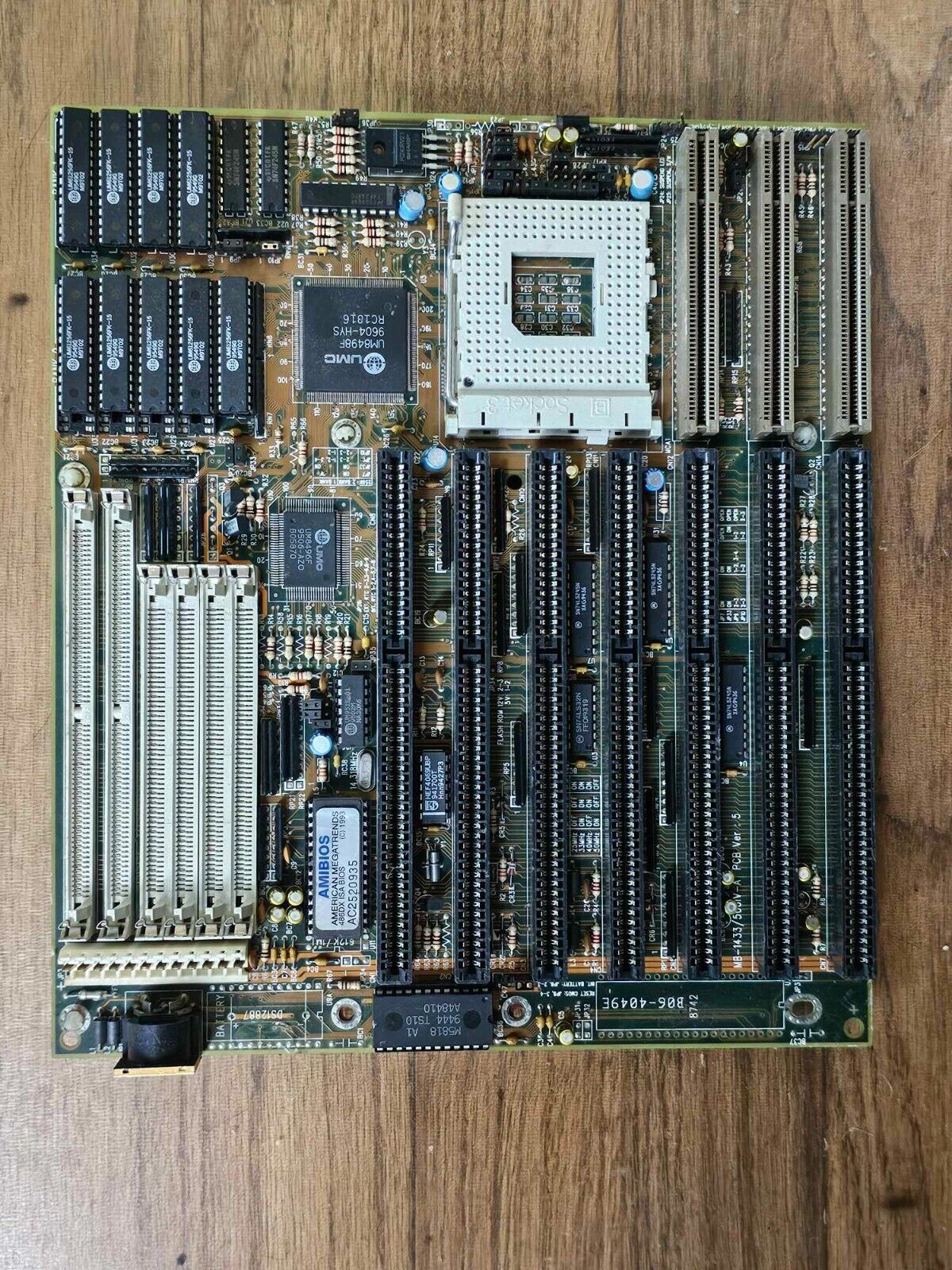 Vintage Retro Intel / Biostar MB-1433/50UIV-A Motherboard  Socket 3 VLB AT ISA