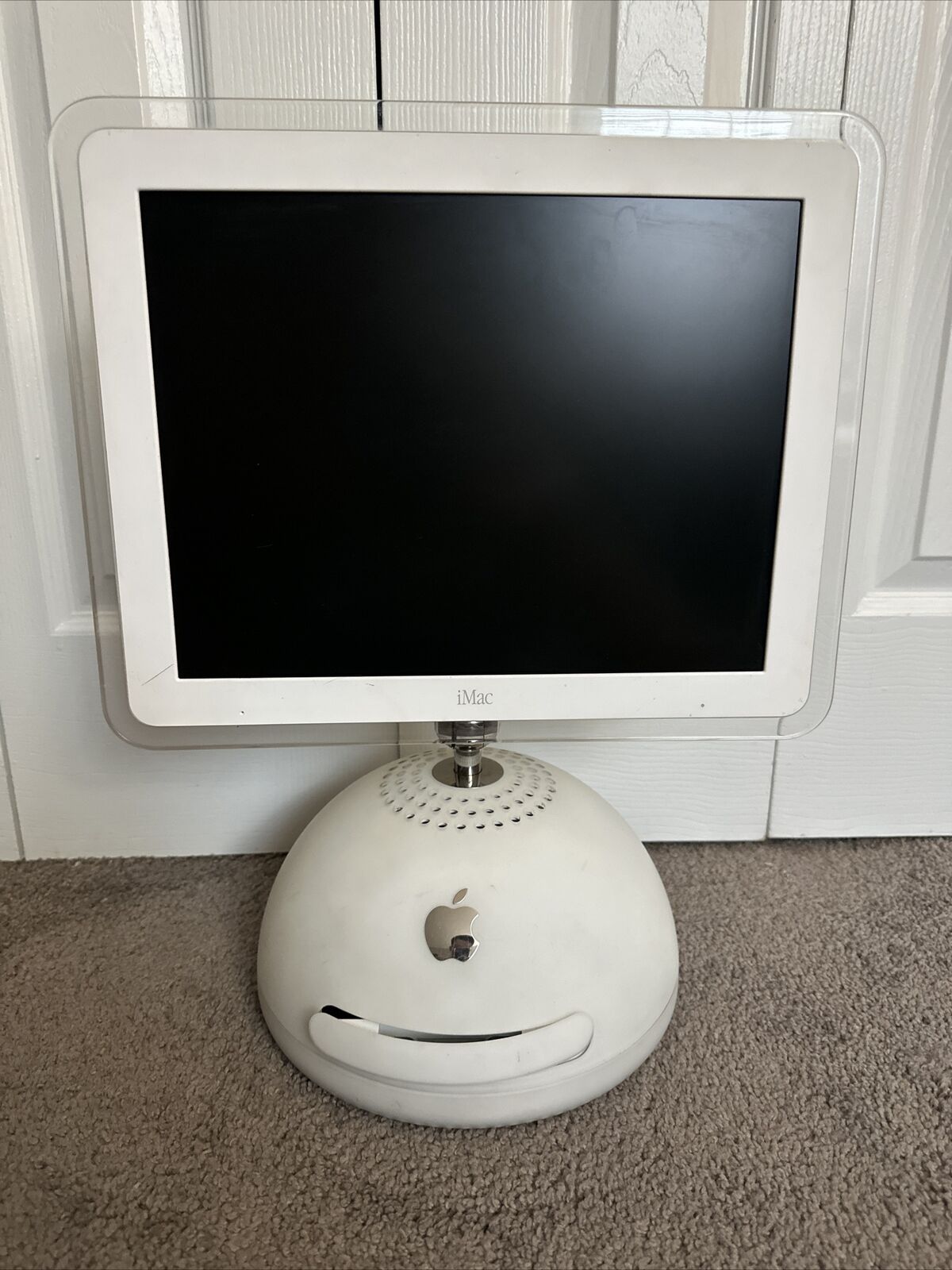Vintage Apple iMac G4 M6498 15” 256 MB 700MHz Collectable UNTESTED FOR PARTS