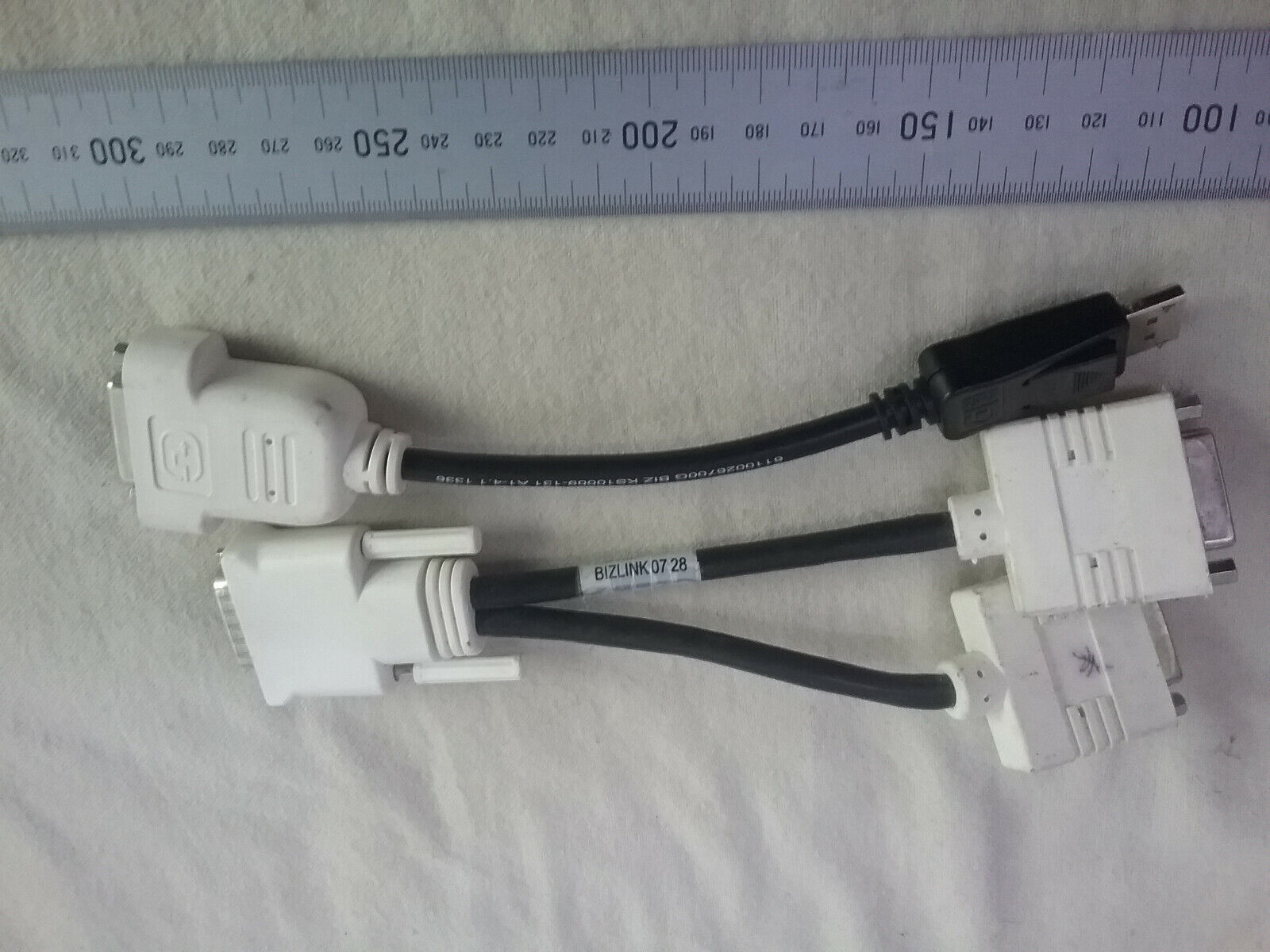 Two Pieces of  Bizlink Computer Monitor Cables **Very Nice Cables**