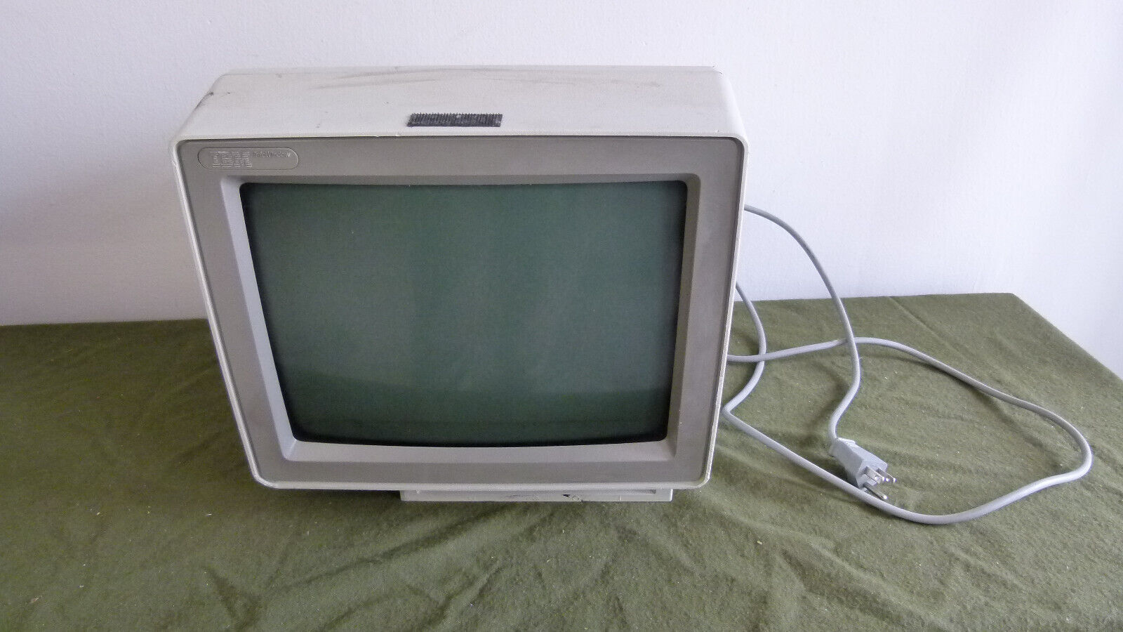 Vintage IBM Type 3477 Info Window Monitor 69X8052 Terminal Display