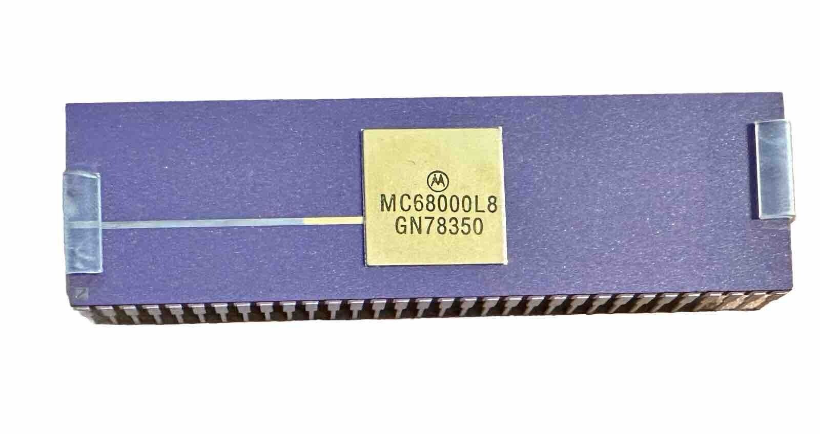 Vintage NEW Sleeve of QTY 5 Motorola MC68000L8 CPU GOLD TOP, PURPLE CERAMIC