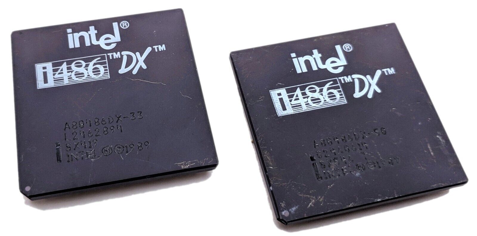 Lot of 2 VTG Intel i486 DX A80486DX-33 SX419 / SX546 A80486DX-50 CPU Processors