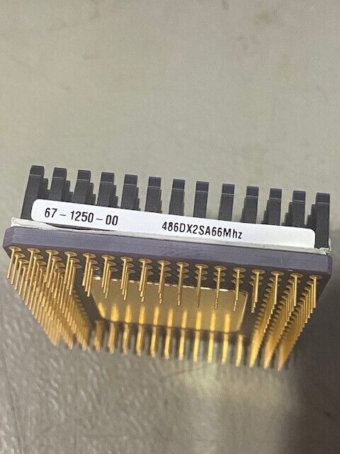 New Unused 486 DX2-SA66 66 MHz CPU with Heatsink