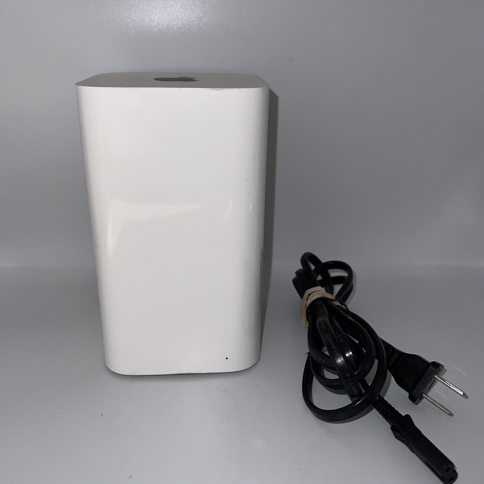 Apple AirPort A1521 Extreme Base Station 6th Gen Dual Band 802.11ac Wifi Router