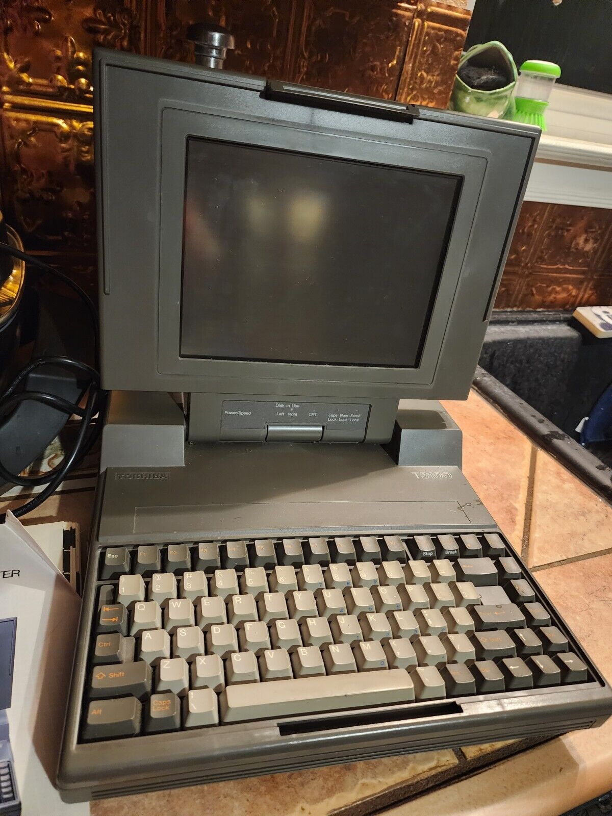 Vintage Toshiba T3100 Personal Computer, User\'s Manual, MS-DOS Manual Parts Only