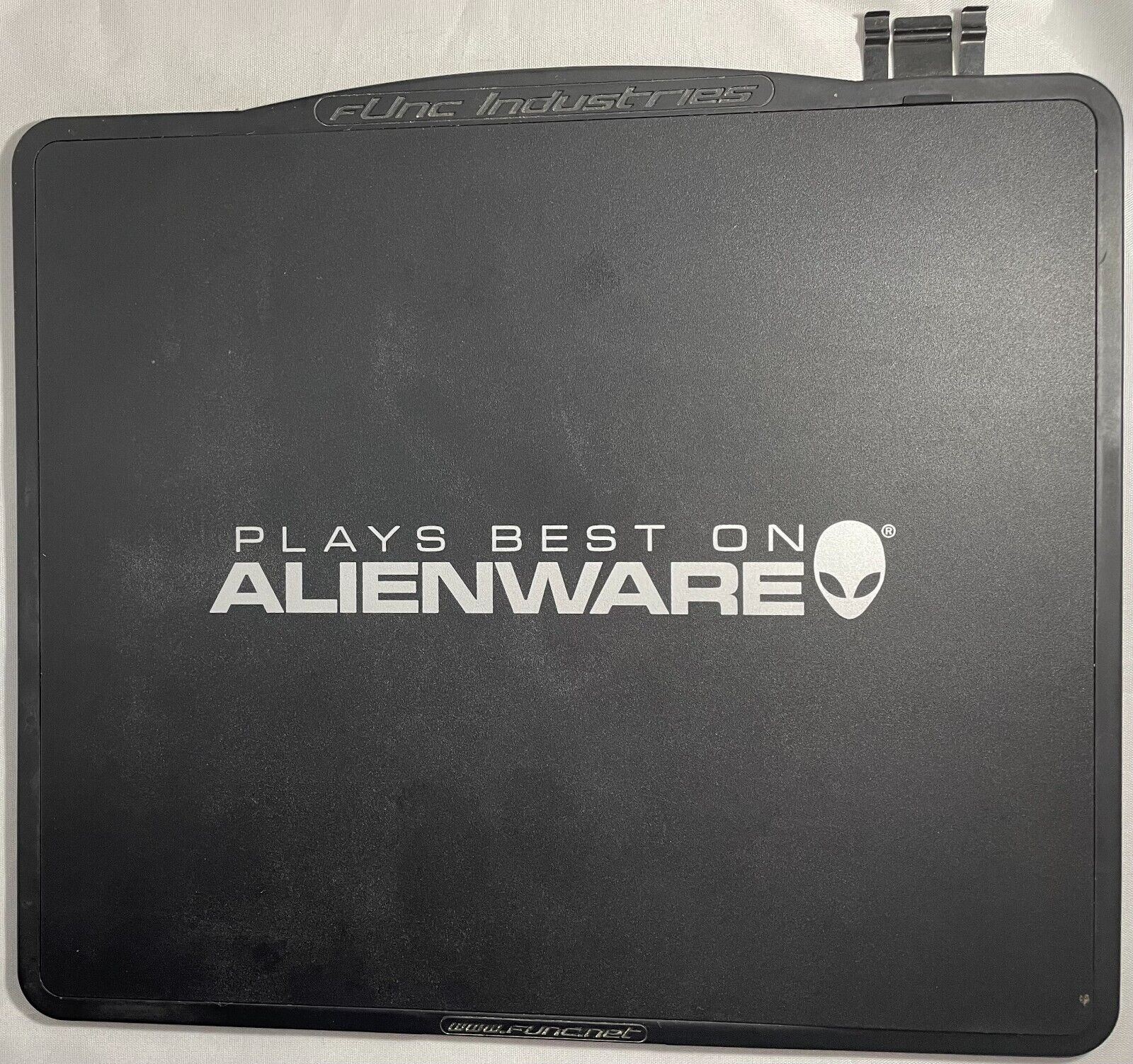 Alienware fUnc Ind. sUrface 1030 Mousing Surface Mousepad VERY RARE HARD TO FIND