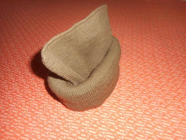  BRITISH ARMY: COMMANDO WOOL CAP or SCARF COMFORTER  WWII