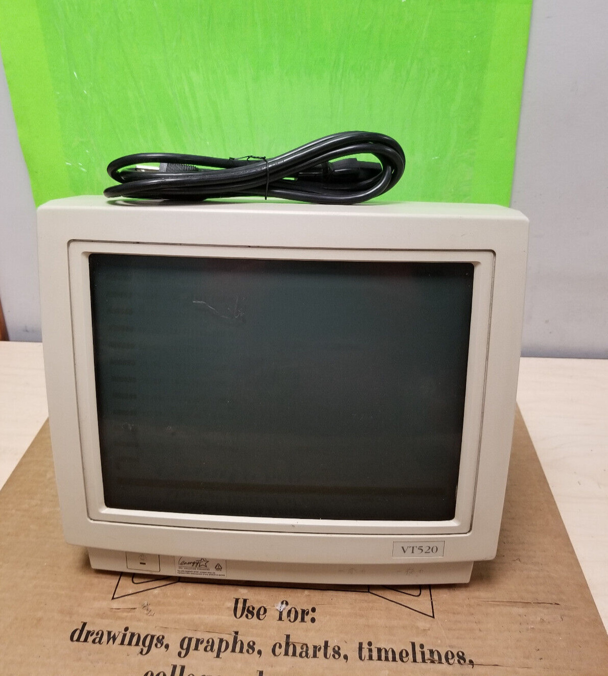 DEC VT520-C6 Multisession Video Terminal  *Monitor Only* No Stand #J1766