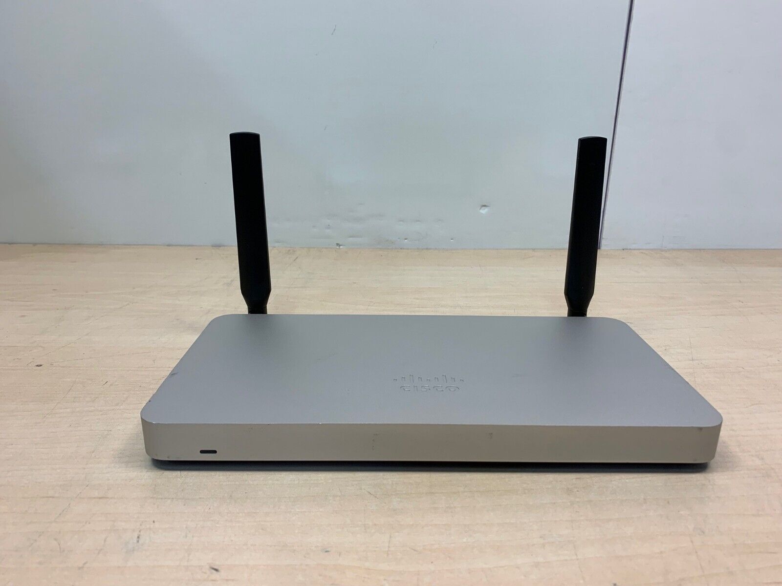 Cisco Meraki MX68CW-HW-NA Firewall Appliance w/ Antennas Unclaimed