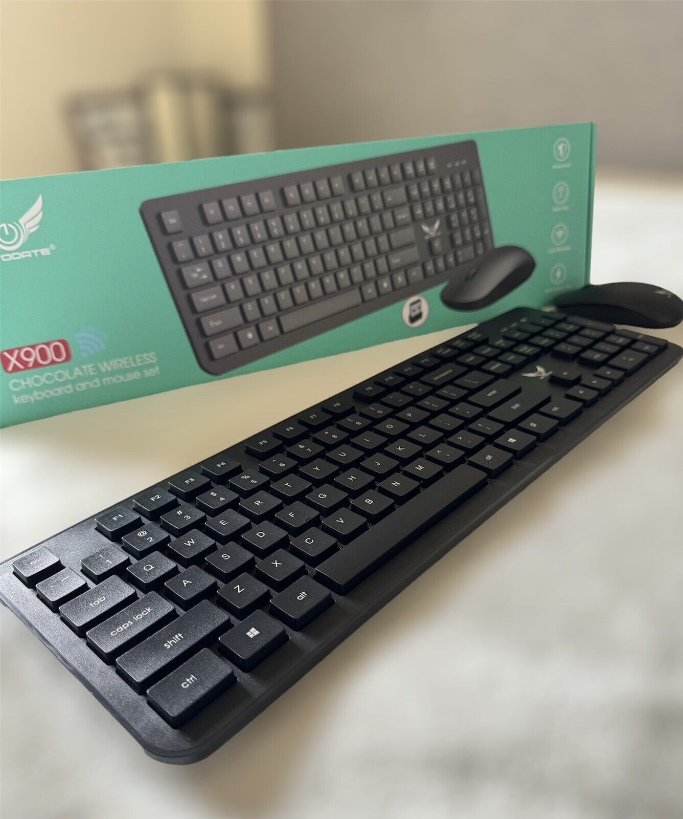 Wireless Keyboard and Mouse Combo, 2.4GHz Ergonomic Slim Quiet  For Windows