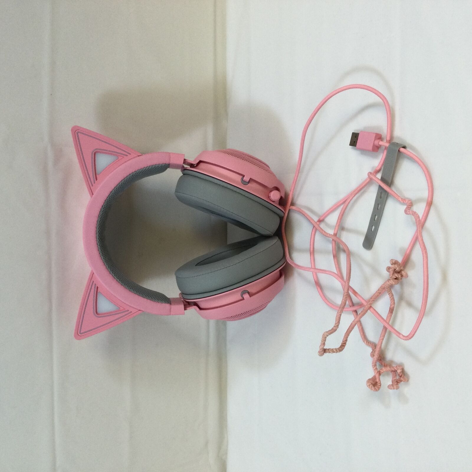 Razer Pink Hello Kitty Wired Adjustable Headband Bluetooth Over Ear Headset Used