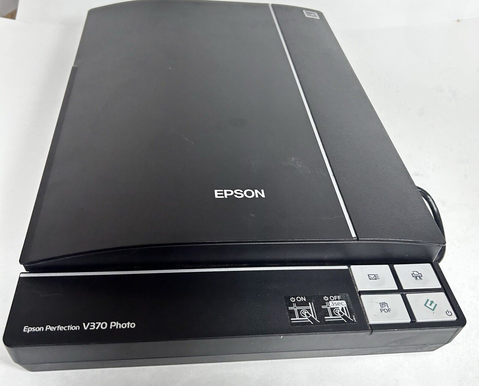 Epson Perfection Photo Scanner Scan photos, film, oversized originals & To Cloud