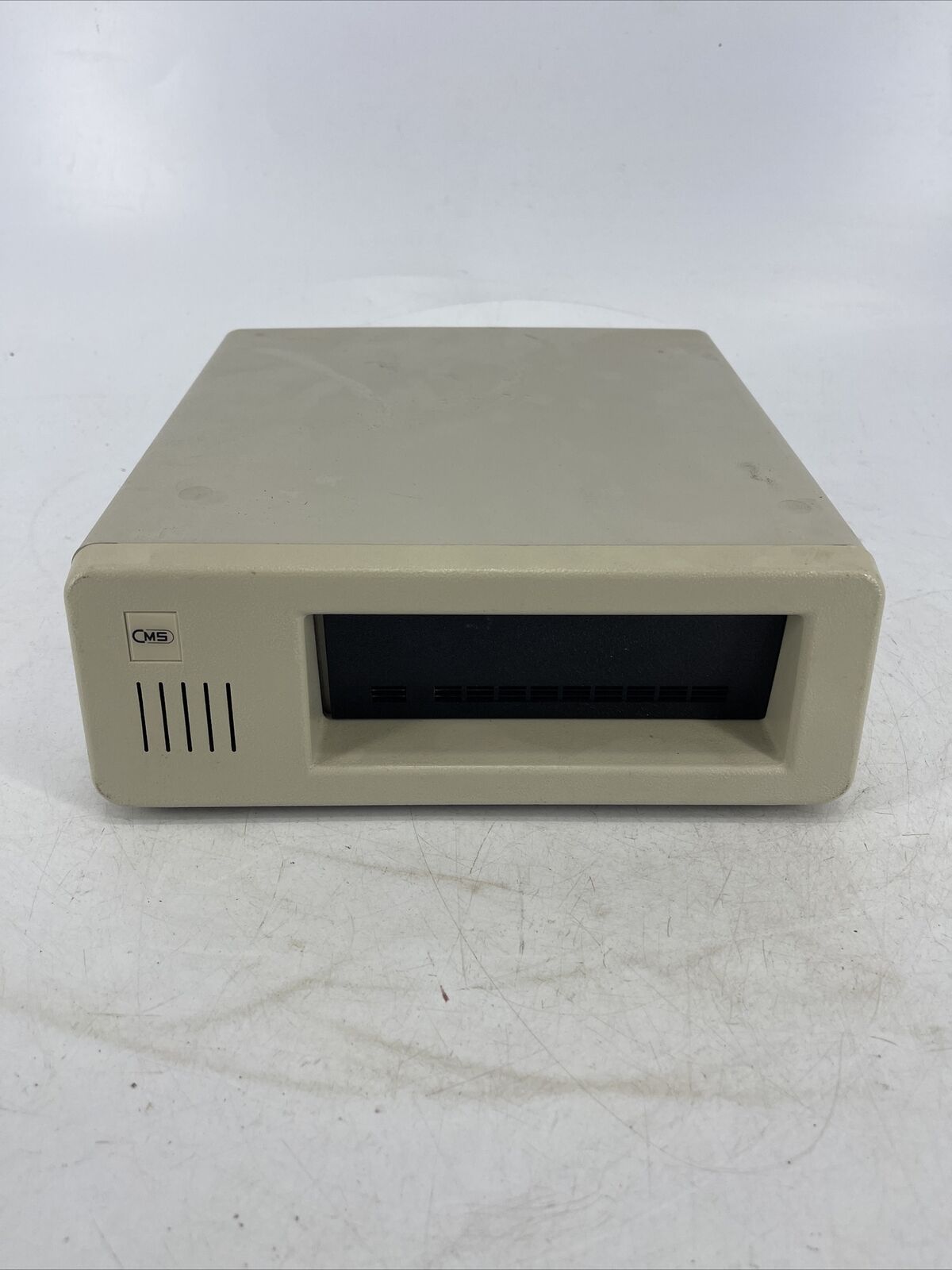 External SCSI Hard drive for Apple II MAC CMS Enhancements Model SD80 POWERS ON