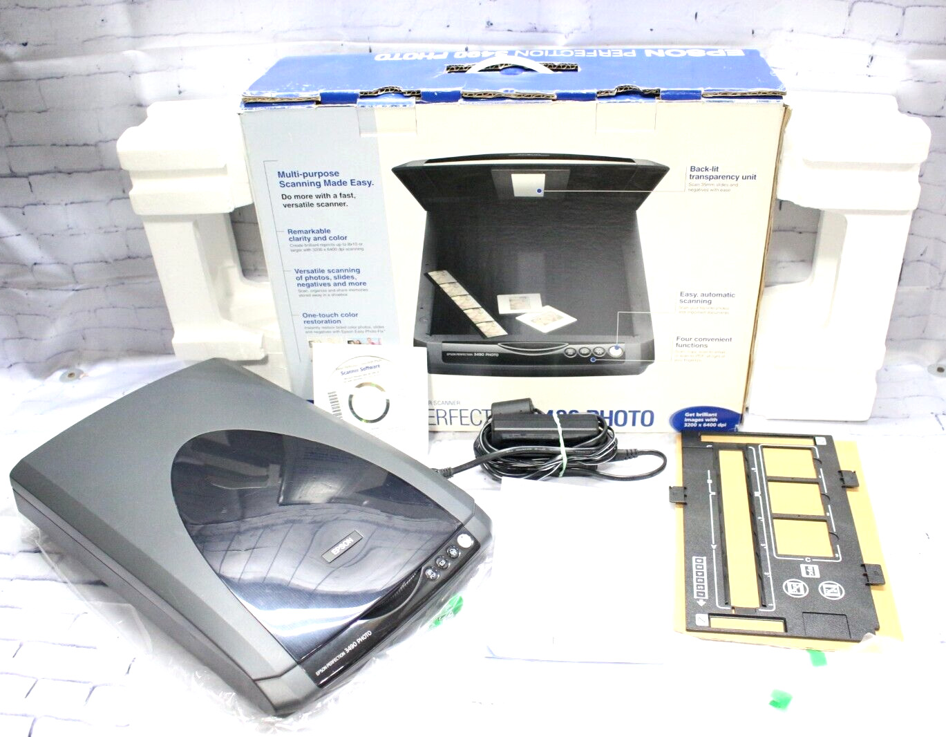 Epson Perfection 3490 Flatbed USB 2.0 Photo Scanner Brand New In Box Some Scratc