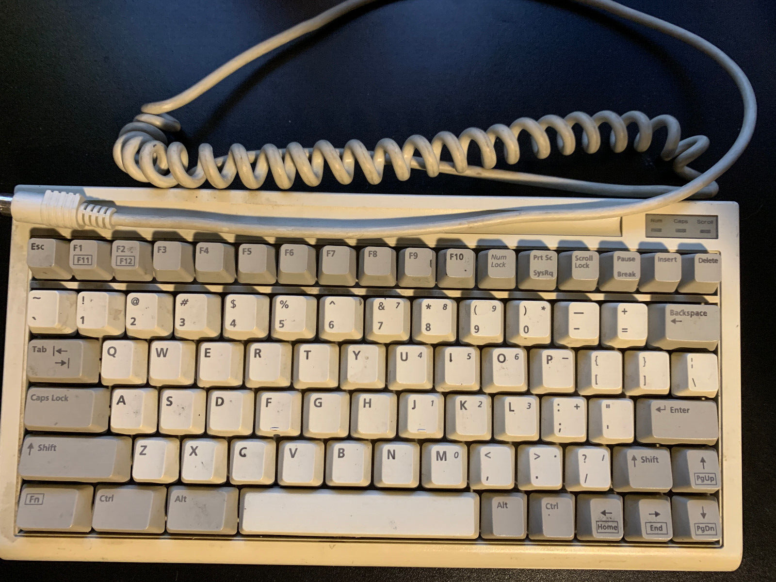 BTC 5100 PS/2 Mini Compact Keyboard Vintage
