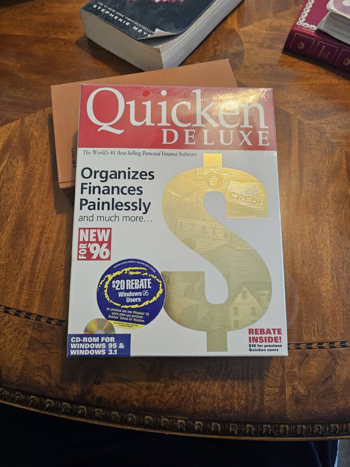 Quicken Deluxe  for Organizes Finance Painlessly 1996 CD Sealed Bran New Vintage