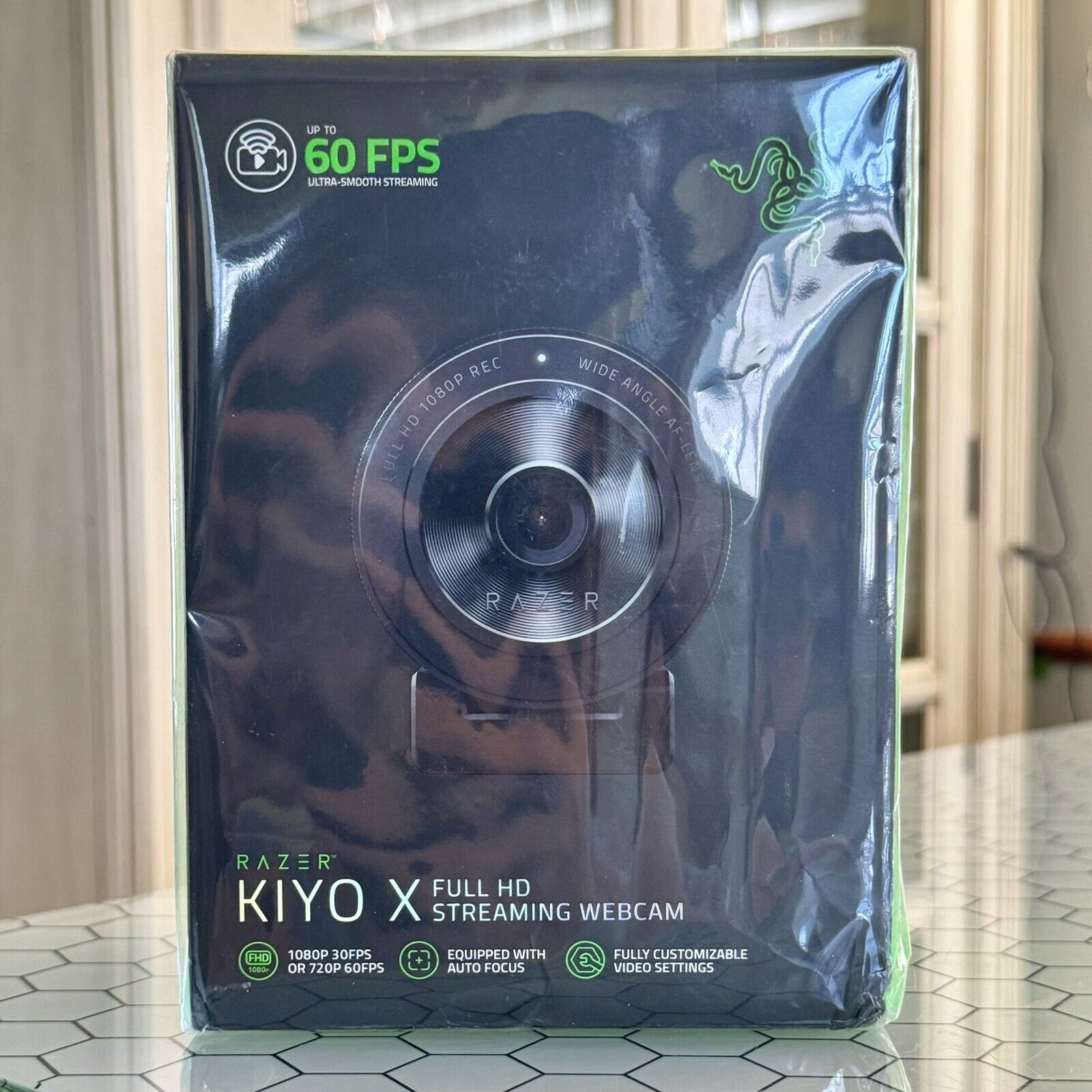 RAZER KIYO X Full HD Streaming Webcam 1080p/30fps 720p/60fps Auto Focus NEW