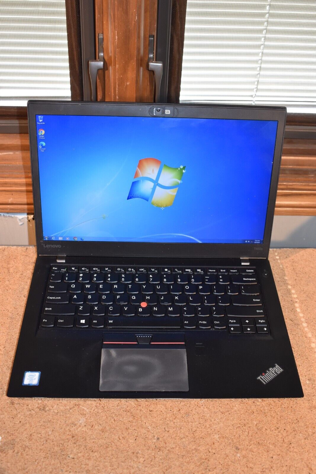 Lenovo ThinkPad T460s Core i7-6600U 2.6GHz 4GB 128GB SSD Windows 7 Pro 32-bit