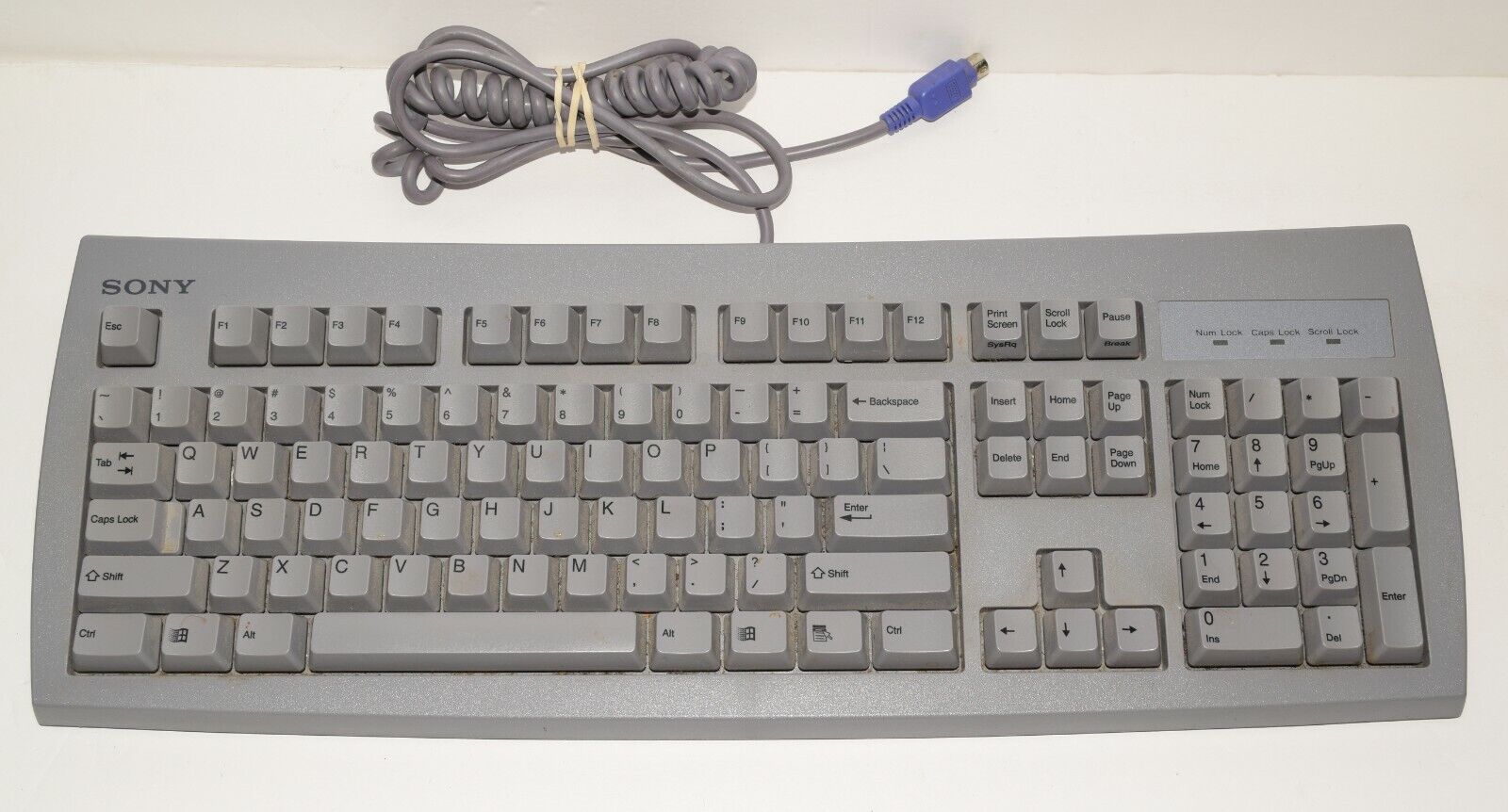 Genuine Vintage Sony Computer Keyboard PS/2 Model KB-7923