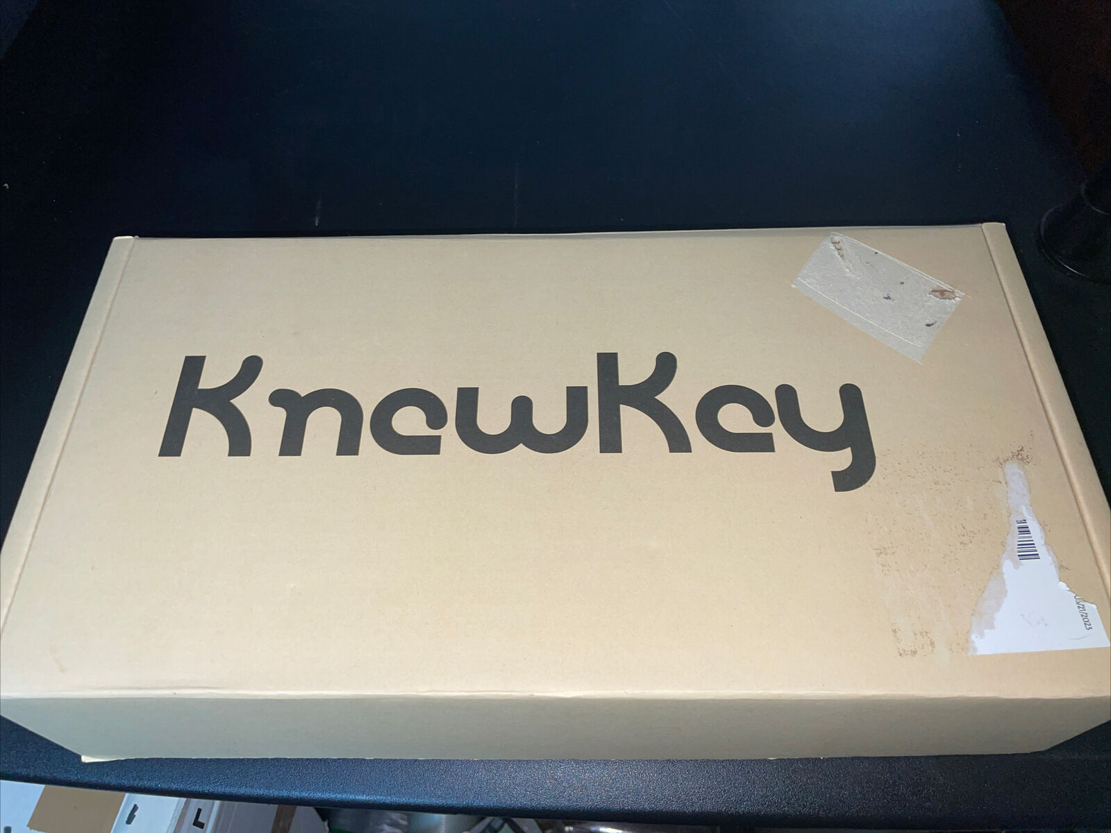 KnewKey RYMEK Typewriter-Style Retro Wired & Wireless Keyboard. Rose Gold