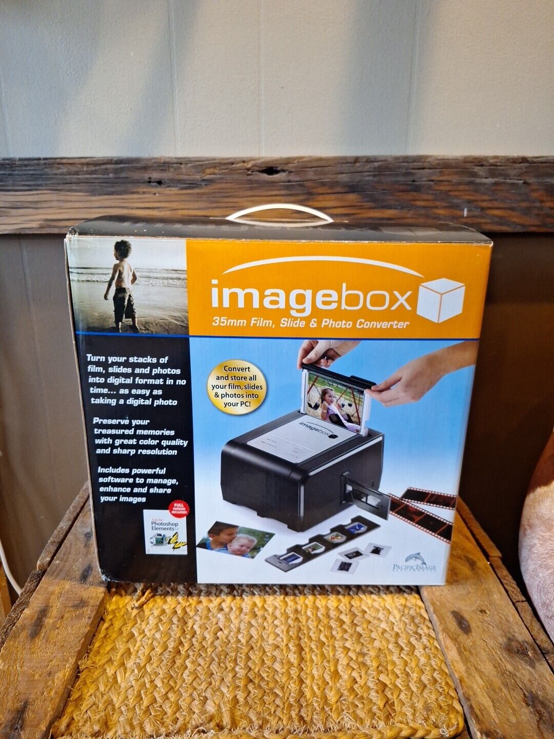 Pacific Image Imagebox 35mm Film, Slide & Photo Converter -- NEW