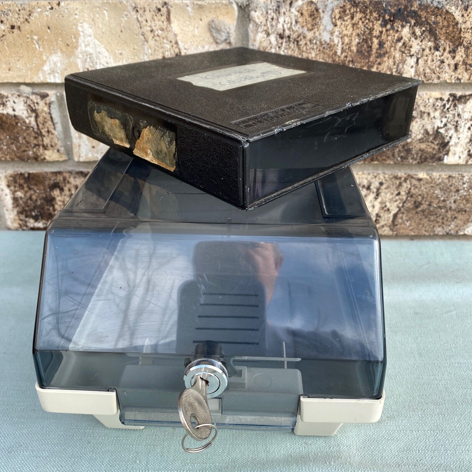 3.5” Floppy Diskette Holder Lot 2 ACCO MiniKasette Library Case Tray Box KeyLock