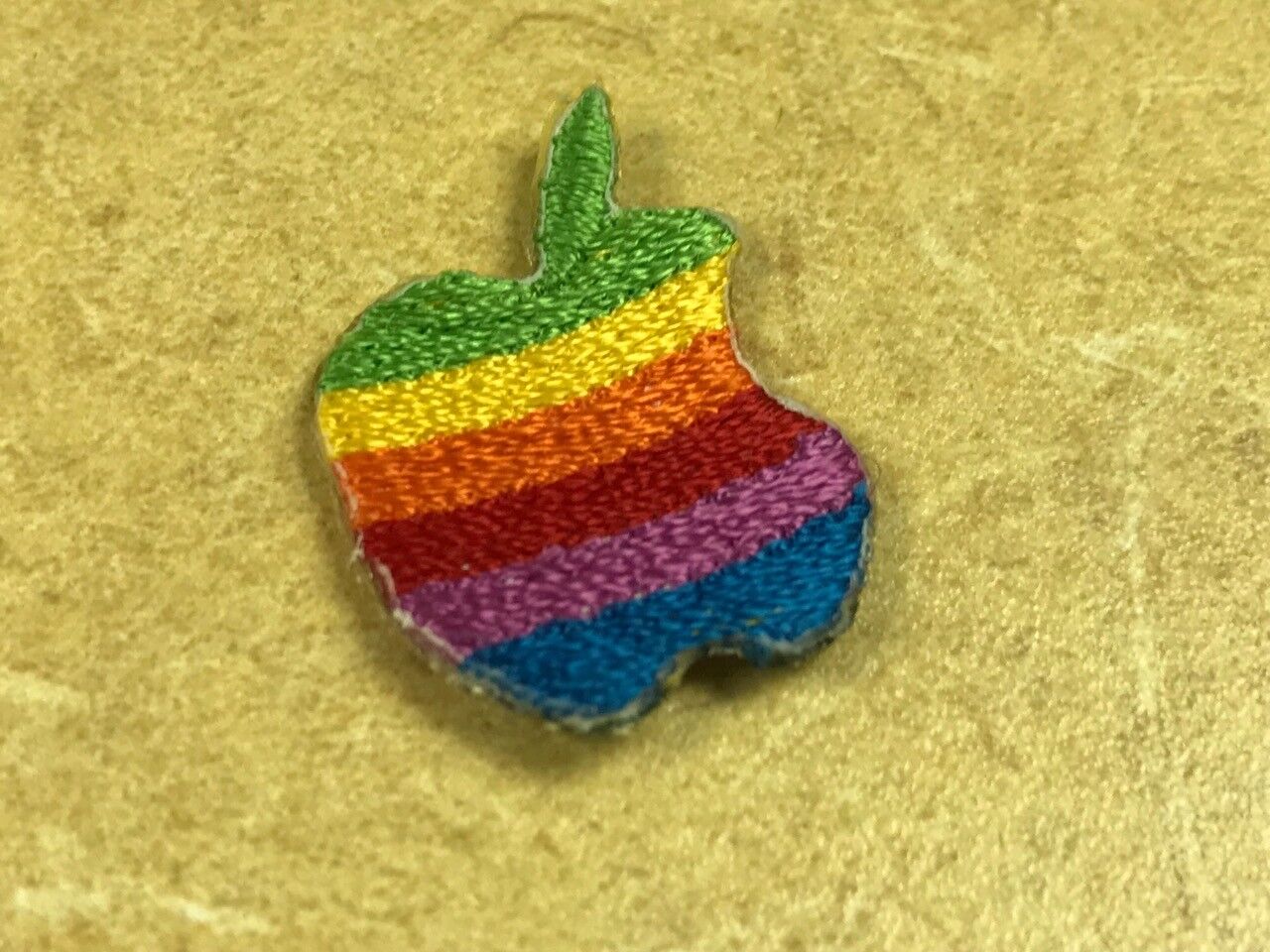 EMBLEM Apple Rainbow Logo - original from dealership - Made by Apple Computer