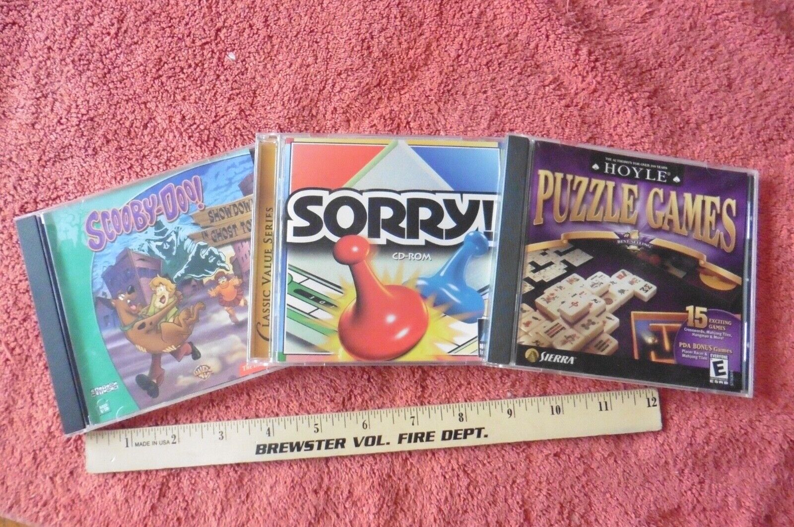 Lot of 3 Vintage CD-ROM Scooby-Doo Showdown in Ghost Town Sorry & Puzzle Games