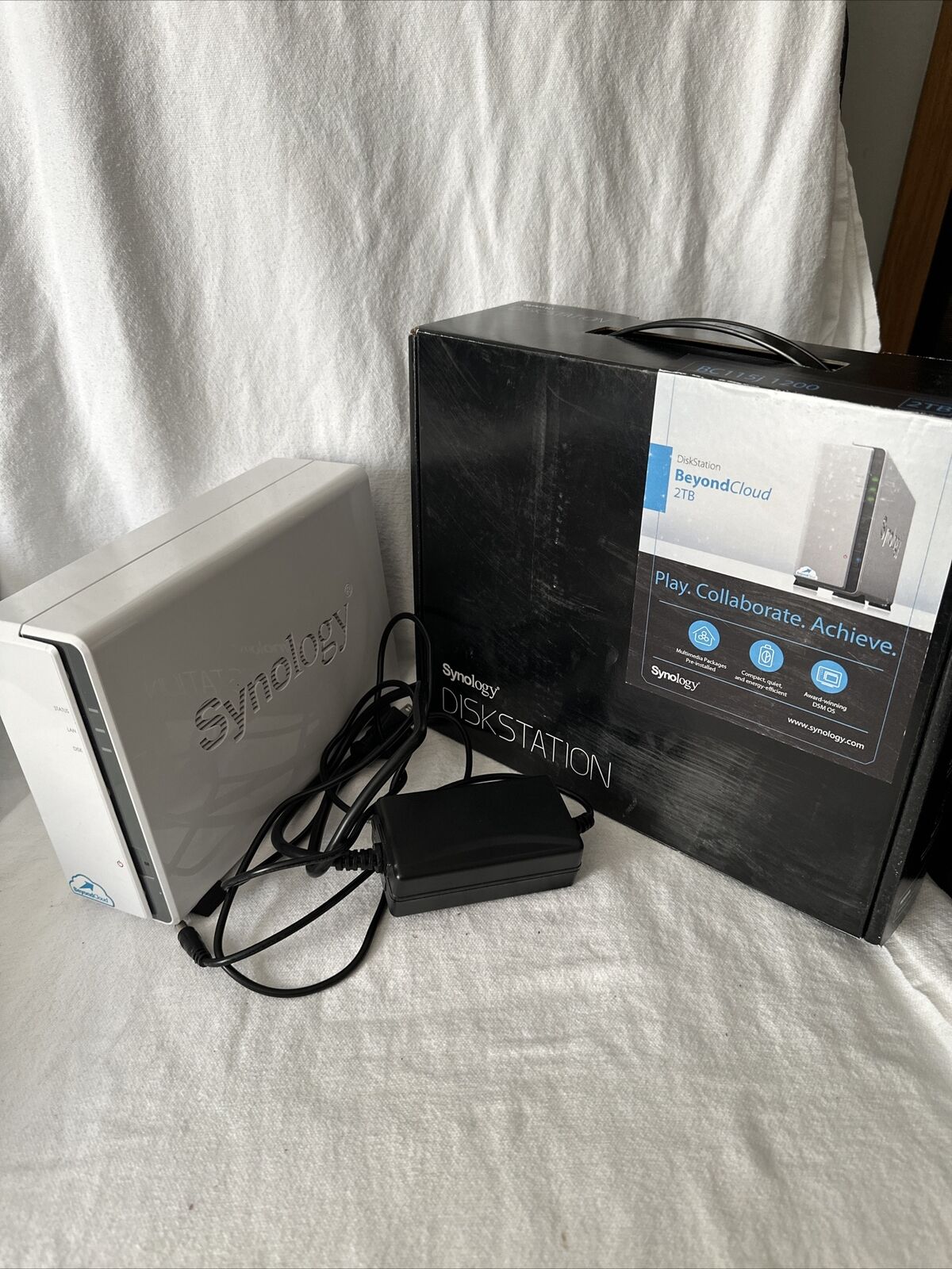 Synology DiskStation DS112J 1-Bay USB 3.1 NAS HDD included 2tb