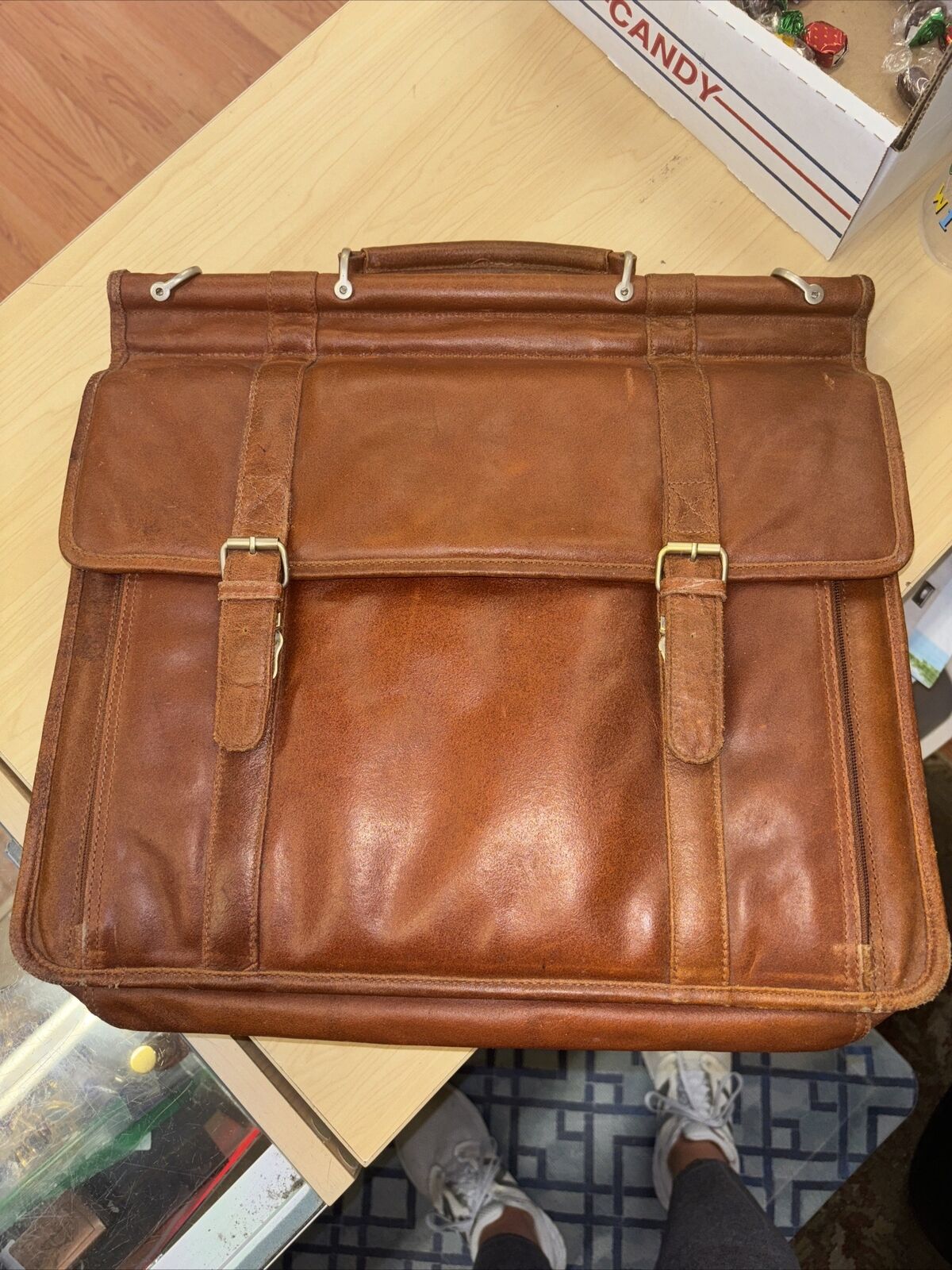 Vintage Wilsons brown Italian leather briefcase attache 16x15