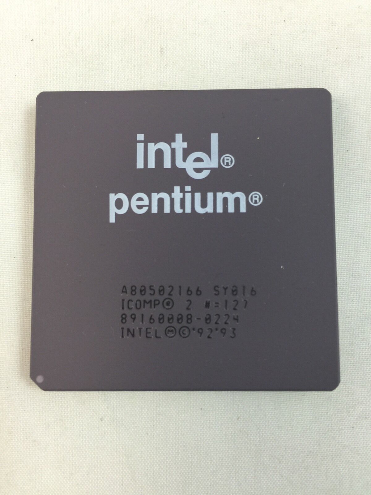 NEW Intel Pentium 166 MHZ CPU Vintage A80502166 1993 Ceramic SY016 SY017 P166