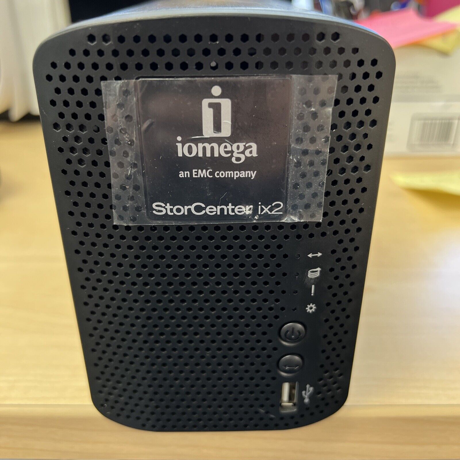 Lenovo iomega StorCenter ix2-200 Network Storage 1TB (2x500MB Seagate HD) Used