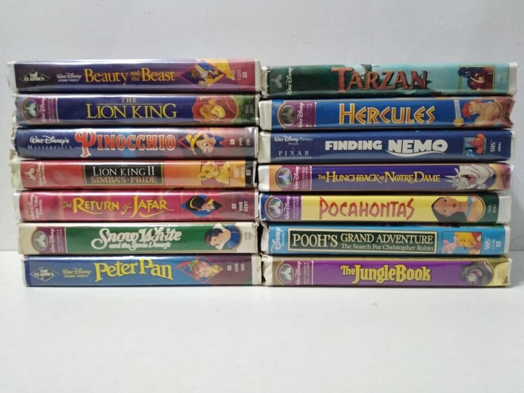Vintage and very rare lot of 14 disney classic vhs tapes ( 2 Black Diamond) ❤️