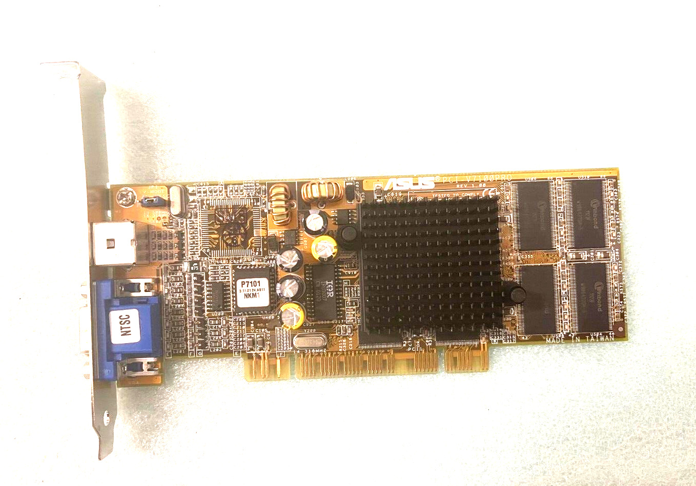 RARE VINTAGE ASUS PCI-V7100PRO/T/N/32M 32 MEG PCI VGA CARD VGA SVIDEO MXB183