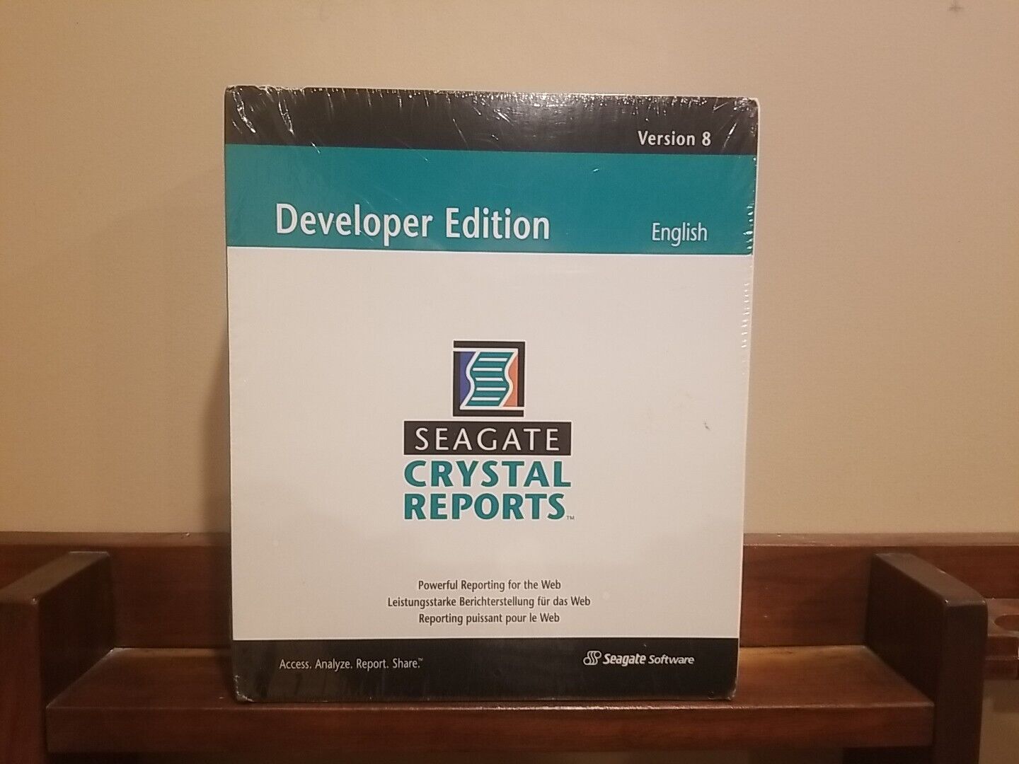  SEAGATE  Crystal Reports Developer Edition Version 8 Full Product New Sealed