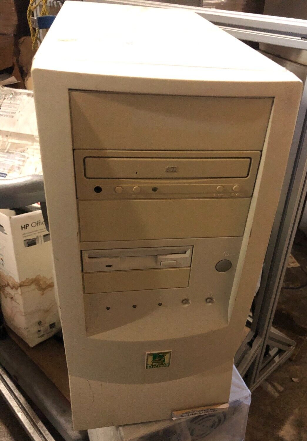 Vintage Retro PC Case Beige Computer Case AT   mid Power White Used full a1