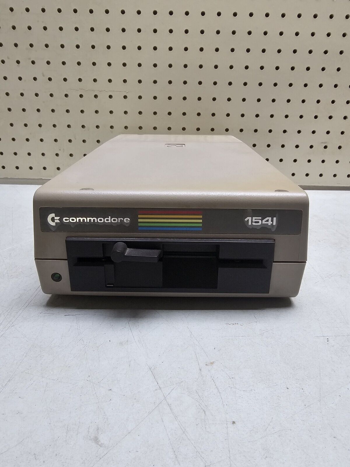 Vintage Commodore Model: 1541 Single Drive Floppy Disc Drive UNTESTED 