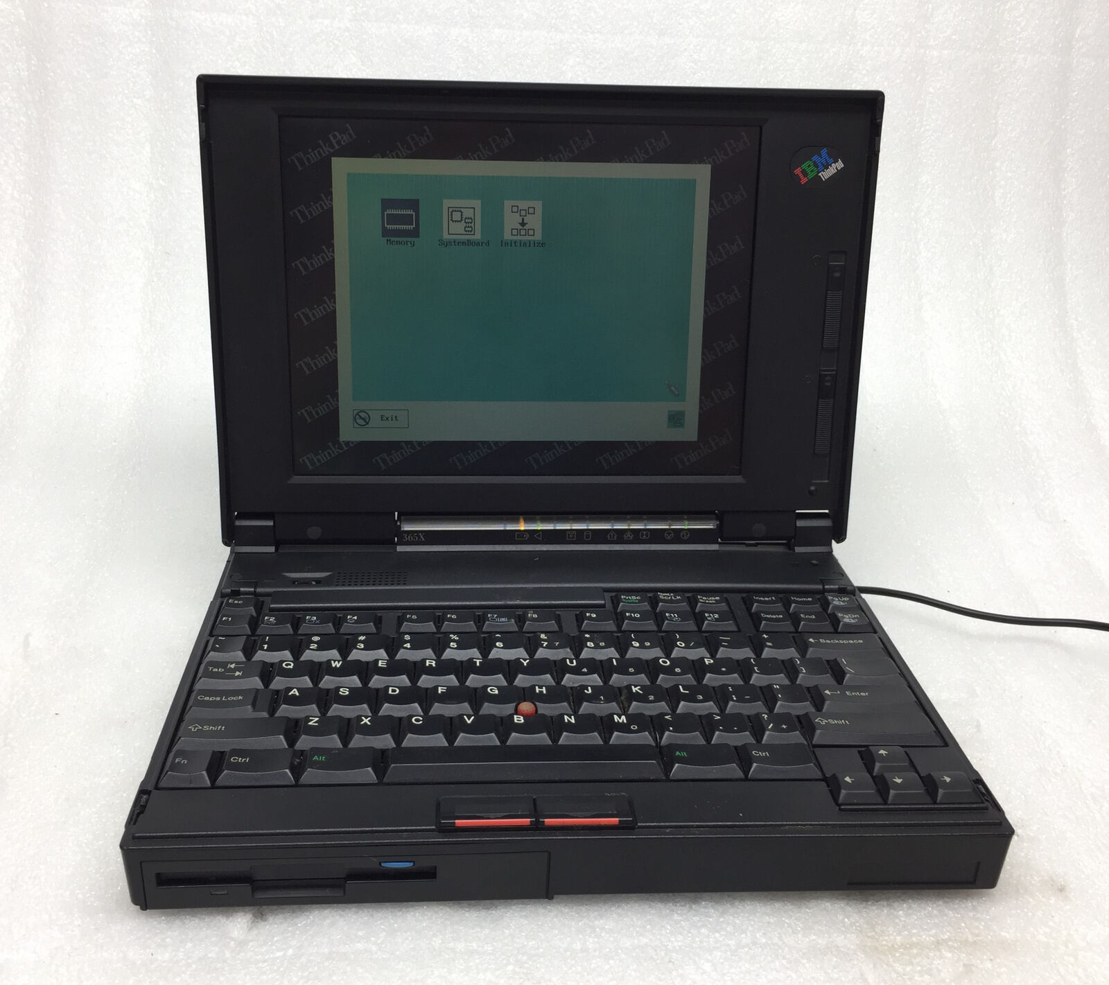 RARE IBM ThinkPad 365X 1996 Laptop PC w/ Floppy NO HDD/OS/MODEM TESTED BOOTS