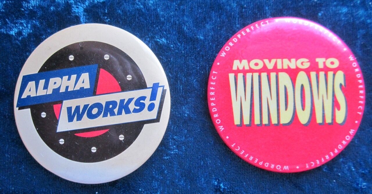  Pair of Vintage PC Pin Back Alpha Works And Wordperfect Moving To Windows