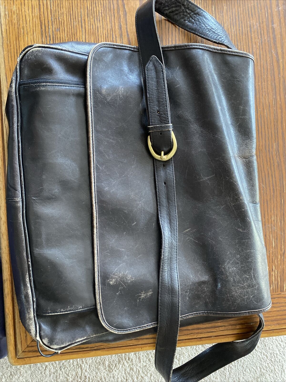 Vintage Wilson’s leather messenger bag