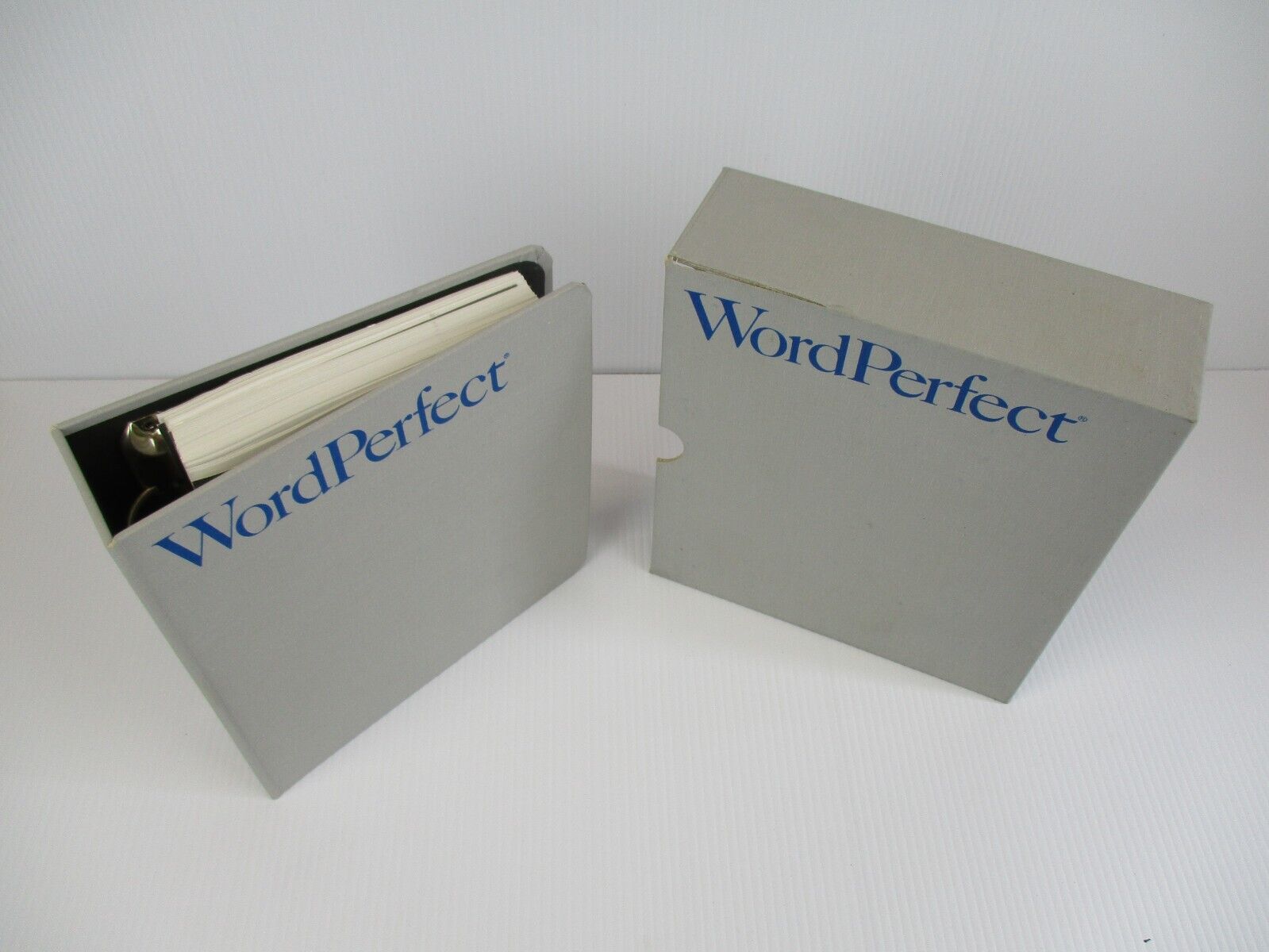 Vintage IBM Word Perfect Manual Guide Binder 1988 Good Condition