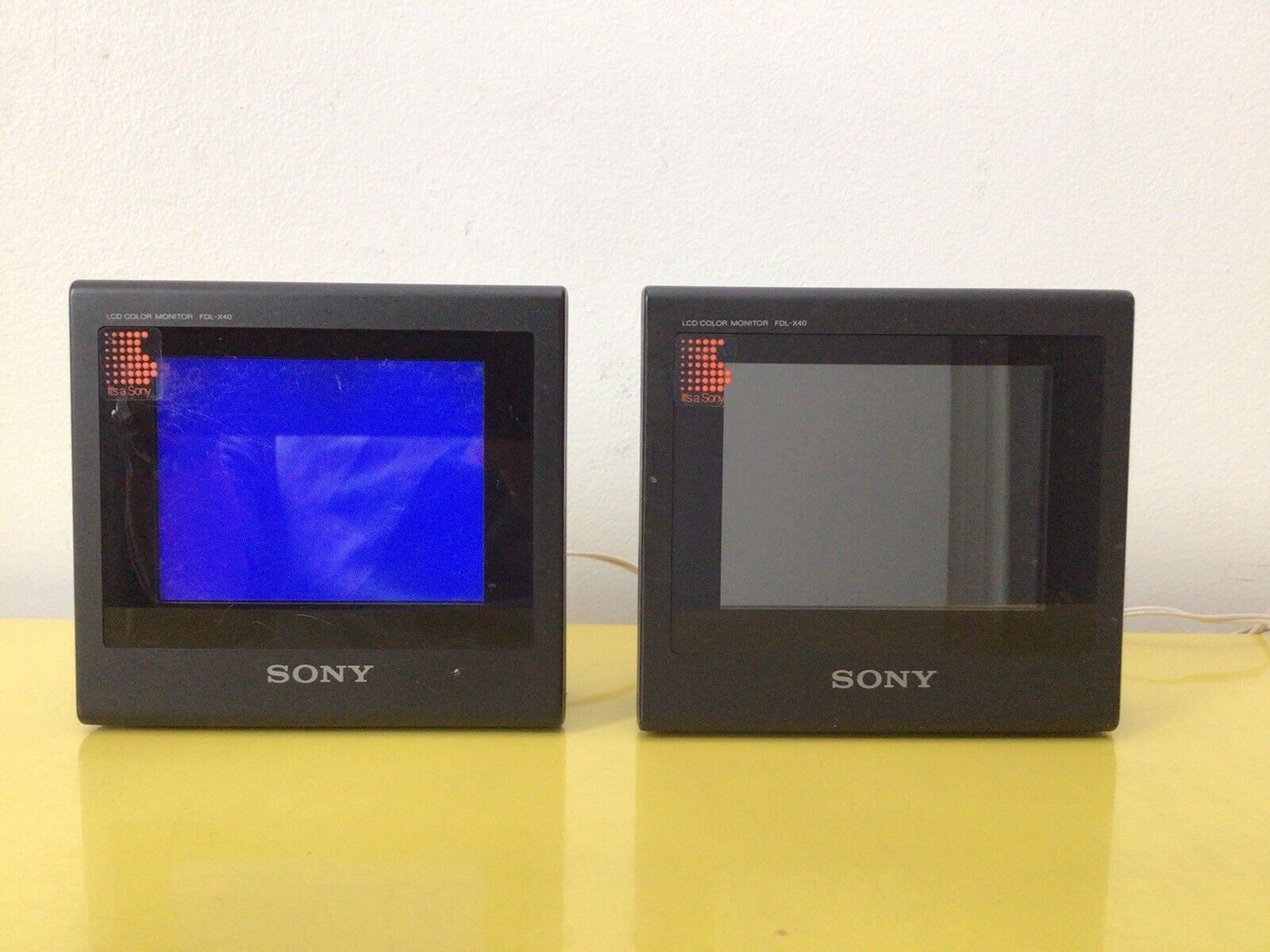 Lot Of 2 Sony FDL-X40 4” LCD Color Monitor