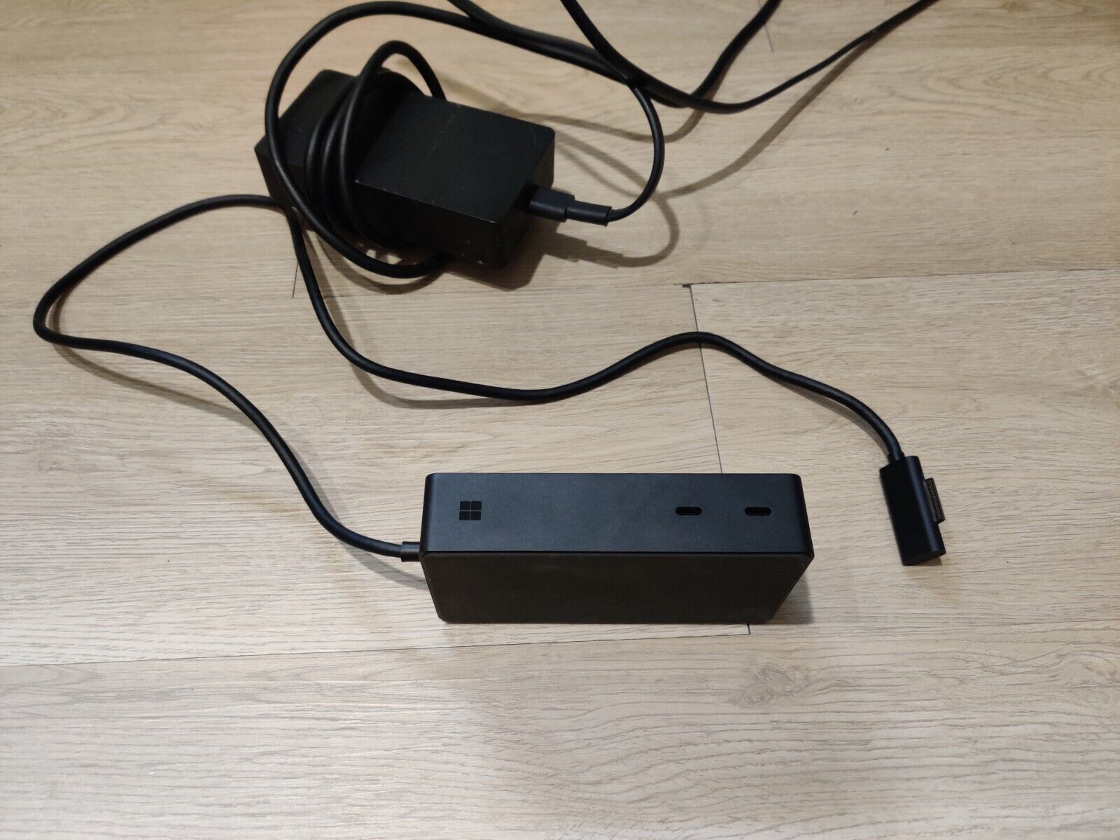 Microsoft Surface Dock 2 Docking Station, Black USB C - Model 1917 With Charger 