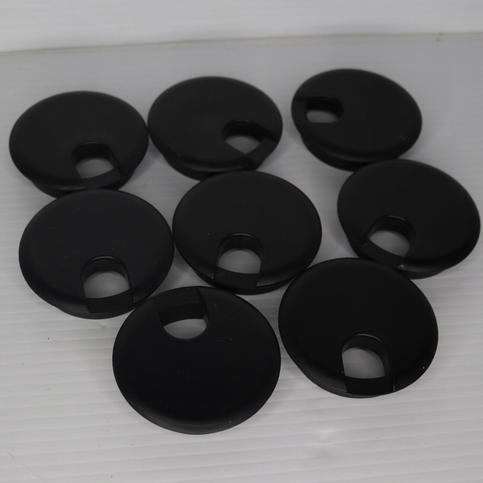 8Pcs 1-1/2 Inch Desk Wire Cord Cable Grommets Hole Cover Office PC Desk Cable Co