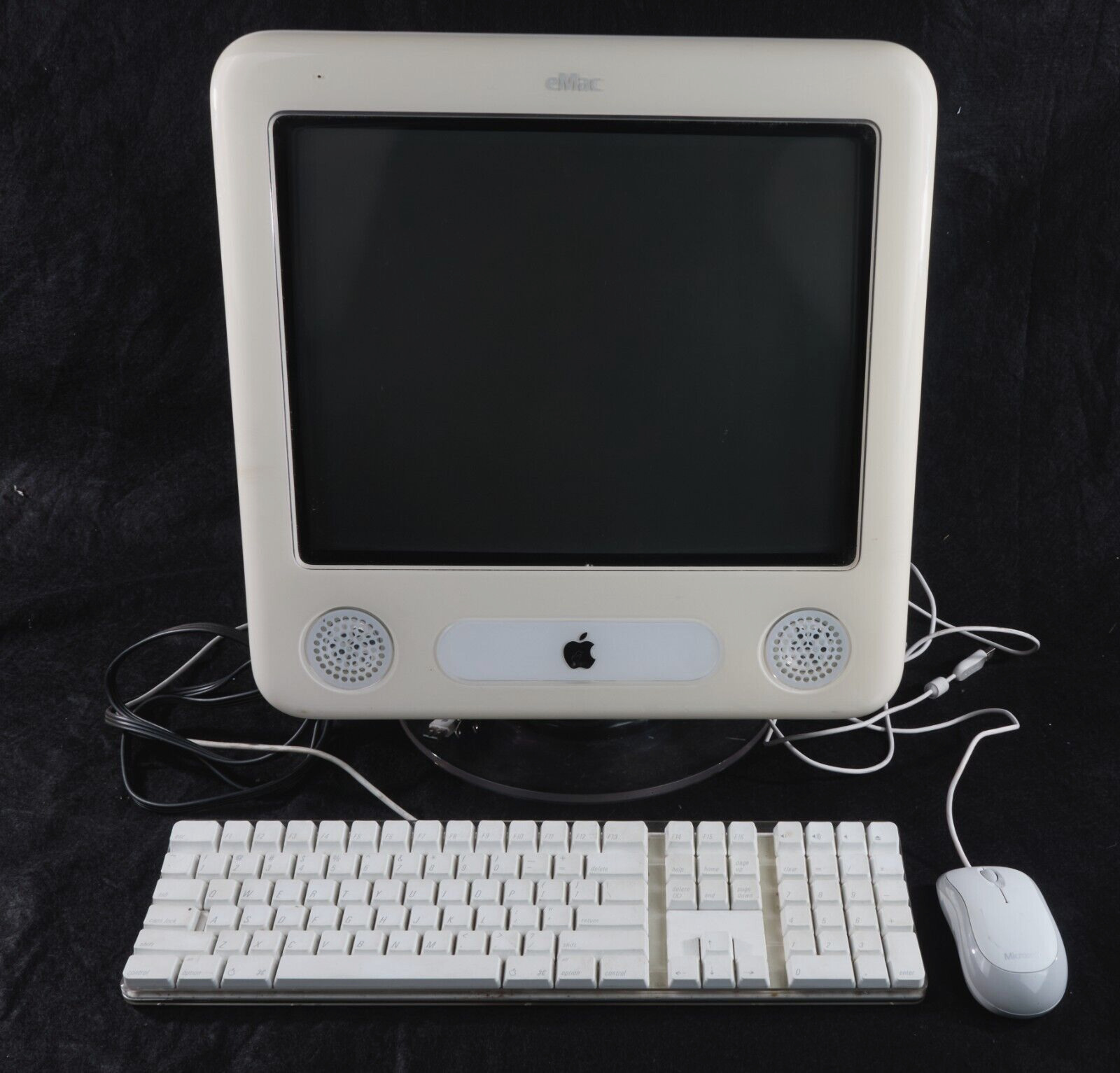 Vintage Apple eMac A1002 PowerPC G4 with Keyboard, Mouse and Power Cable Bundle
